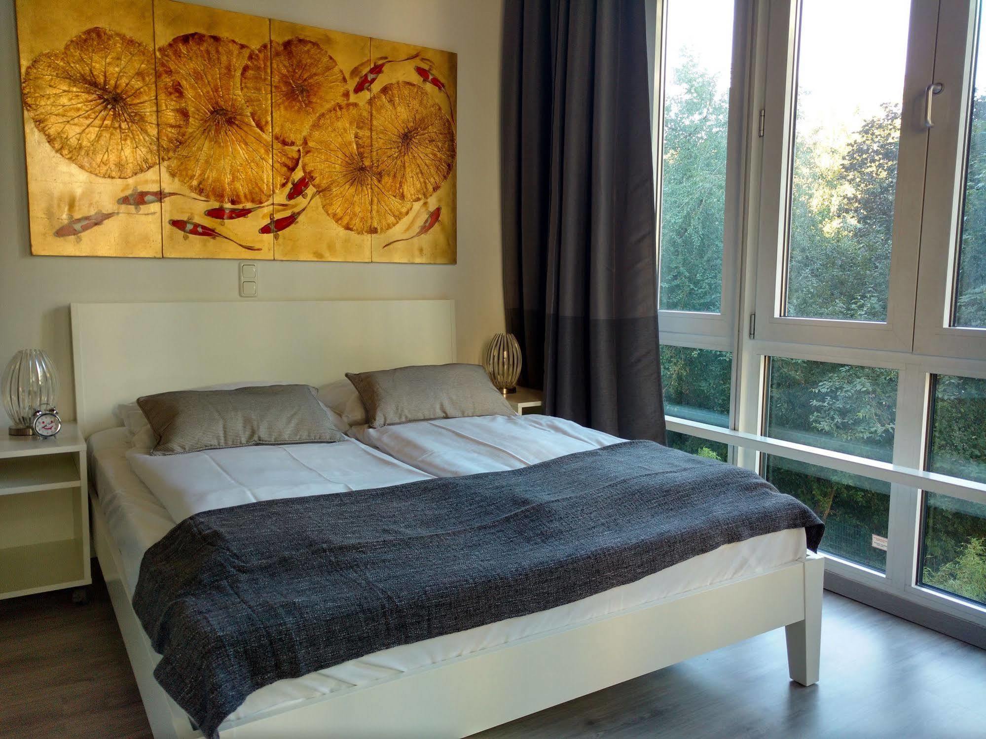 Gasthof Midi Parkhotel Mitte 3*